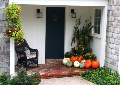 Fall front porch arrangement.