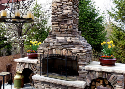 Spring containers with fireplace.
